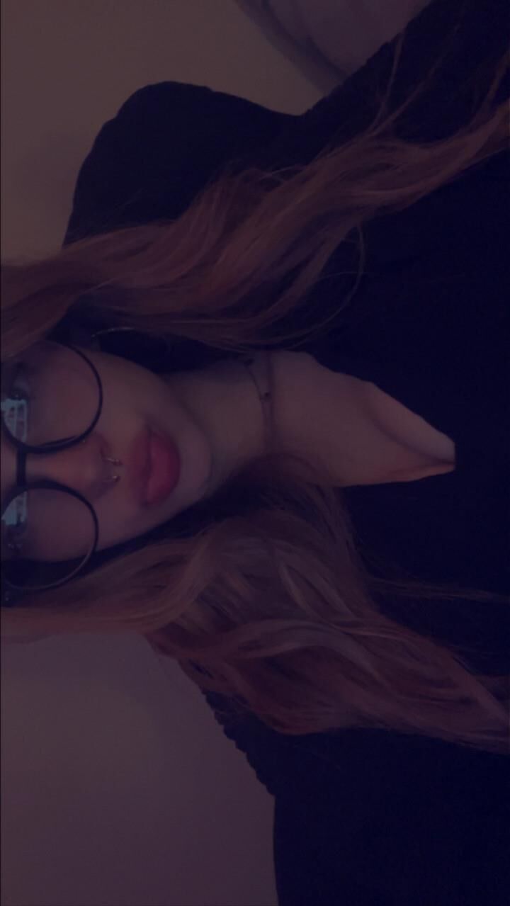 JAHRE ALT BIG WACK DICKNY SNAP SLUT AVA