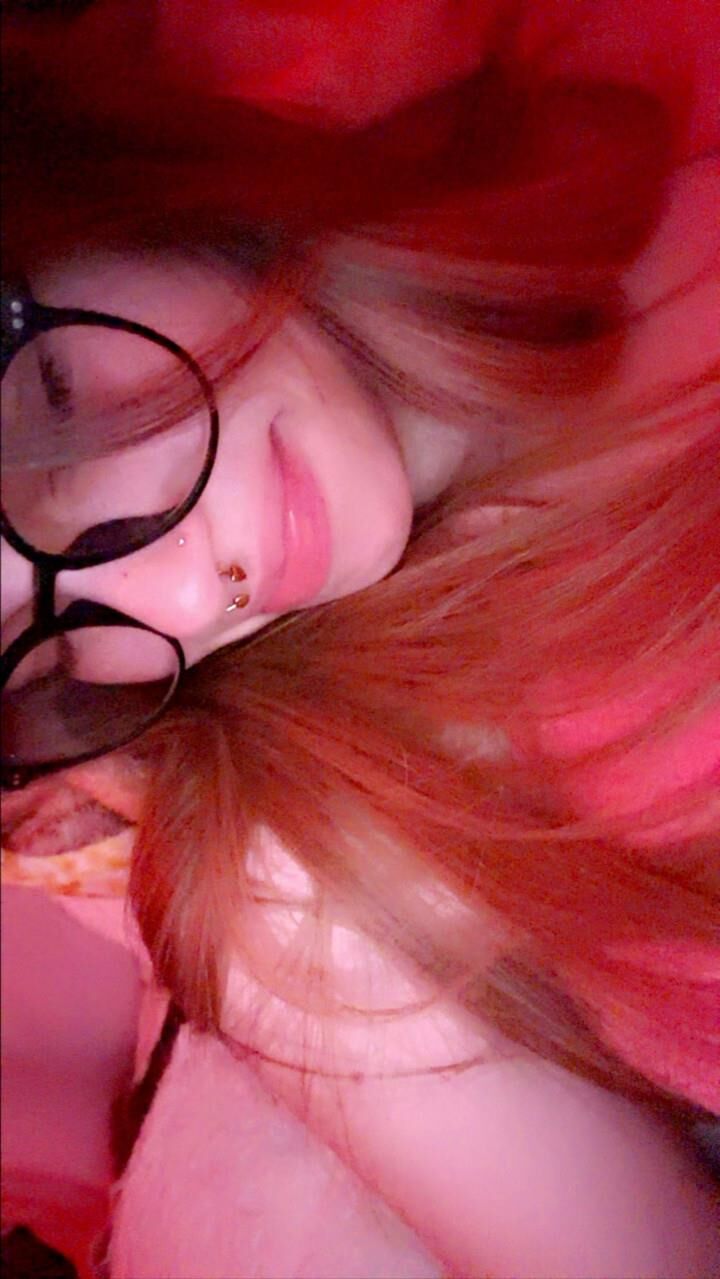 JAHRE ALT BIG WACK DICKNY SNAP SLUT AVA