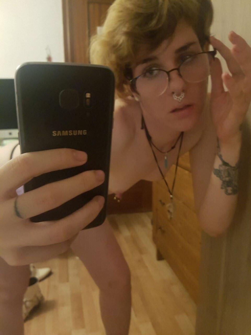 Short hair spanish teen