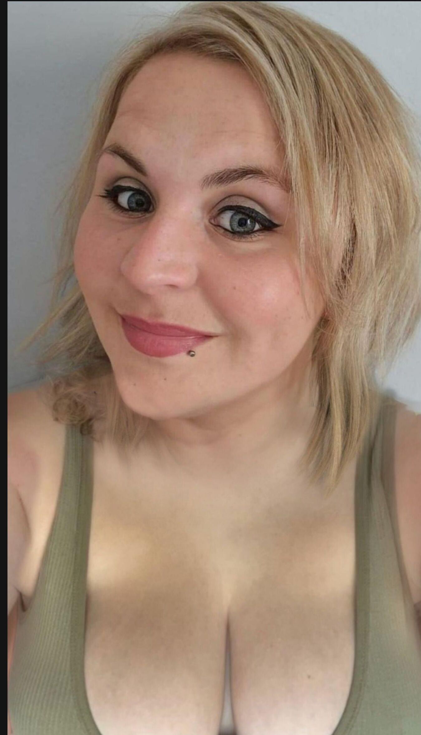 Fat Northern Chav Bitch por abuso