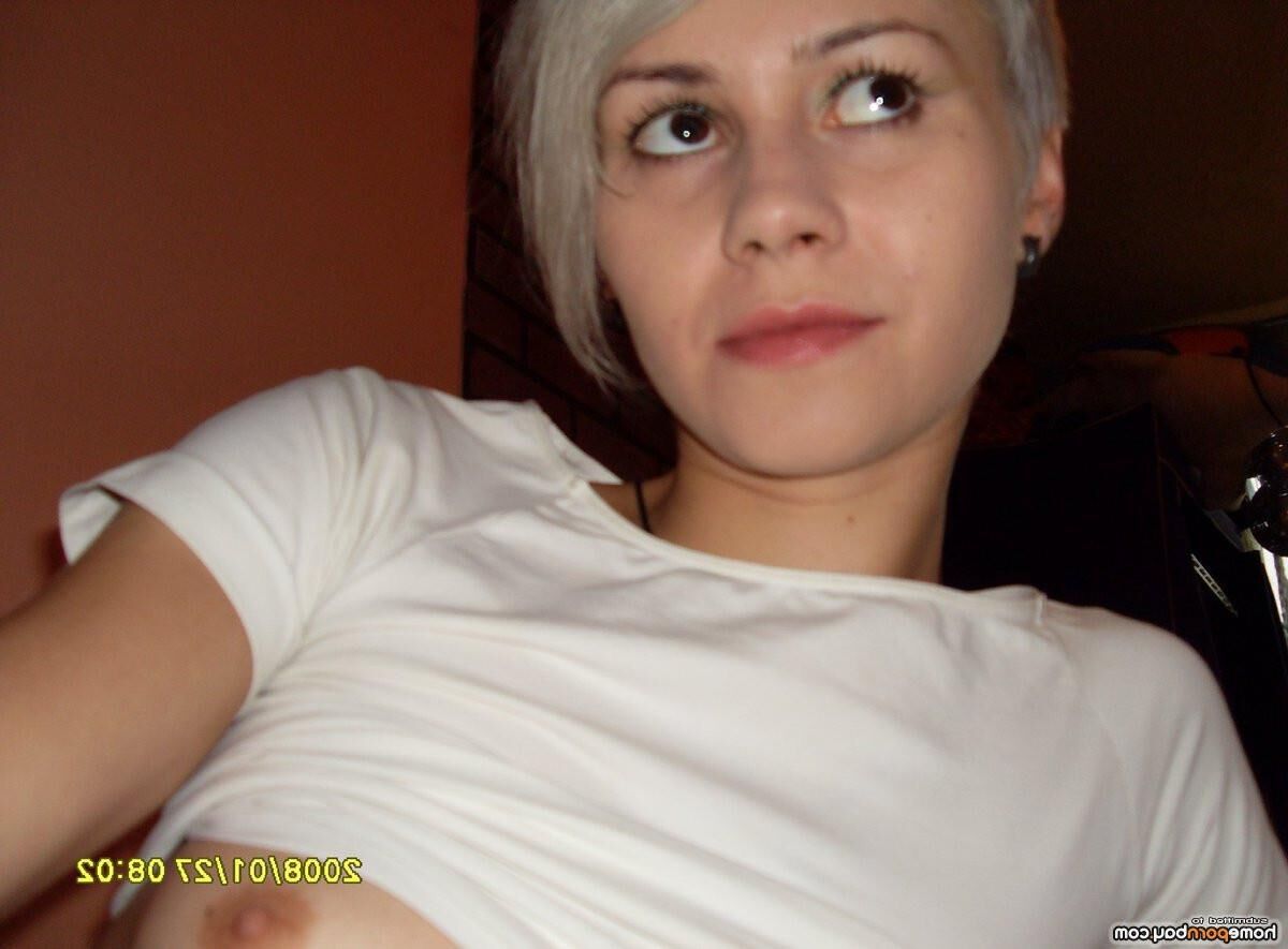 Ama Tiny Bleichpixie