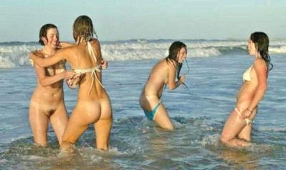 Nudist 