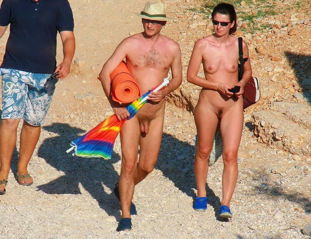 Nudist 
