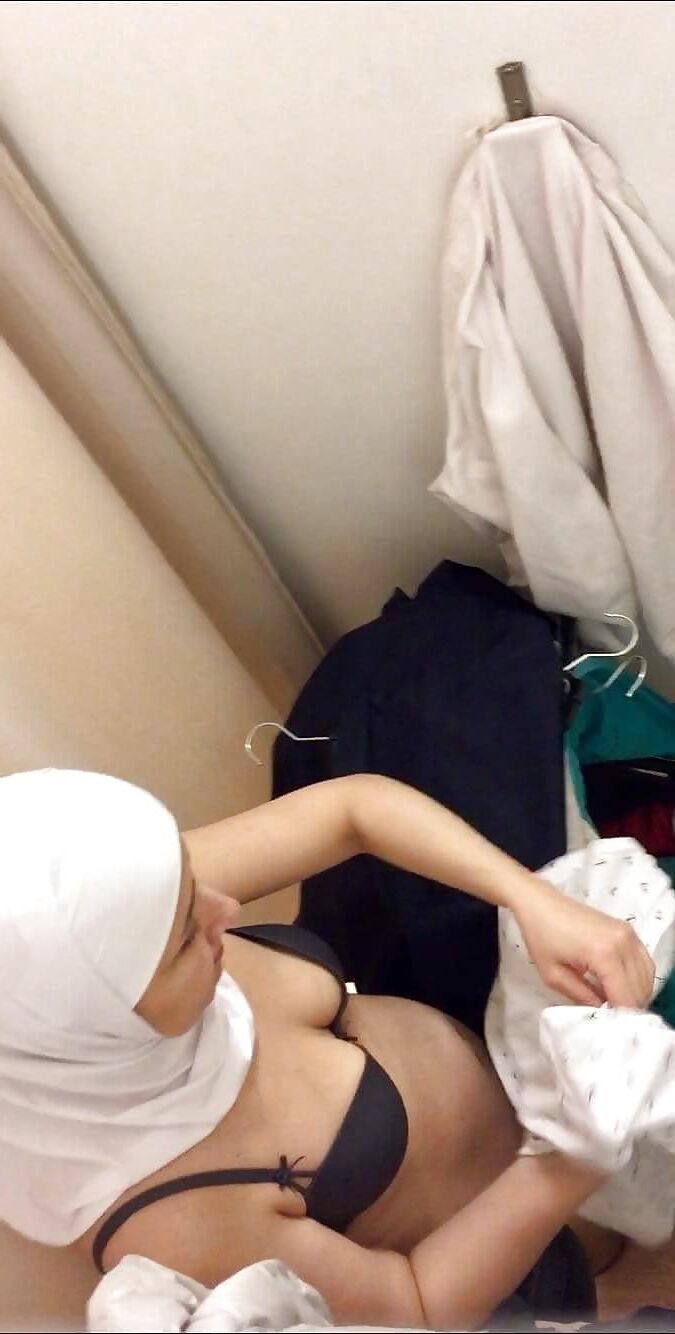 Muslim Hijab Aunt Caught Changing By Nephew