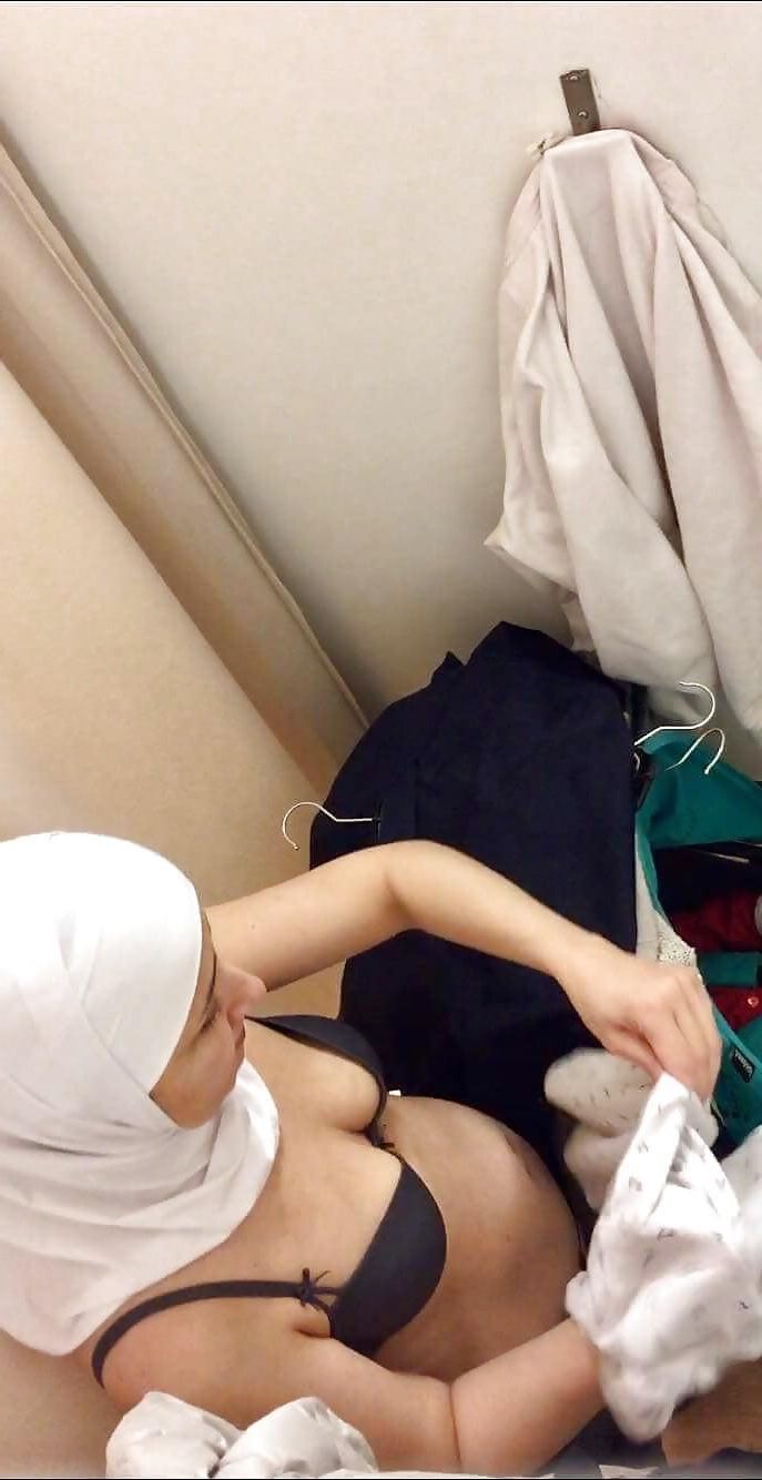 Muslim Hijab Aunt Caught Changing By Nephew