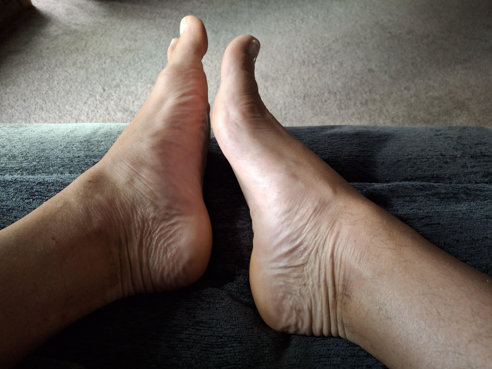 Will you be the first to suck my toes