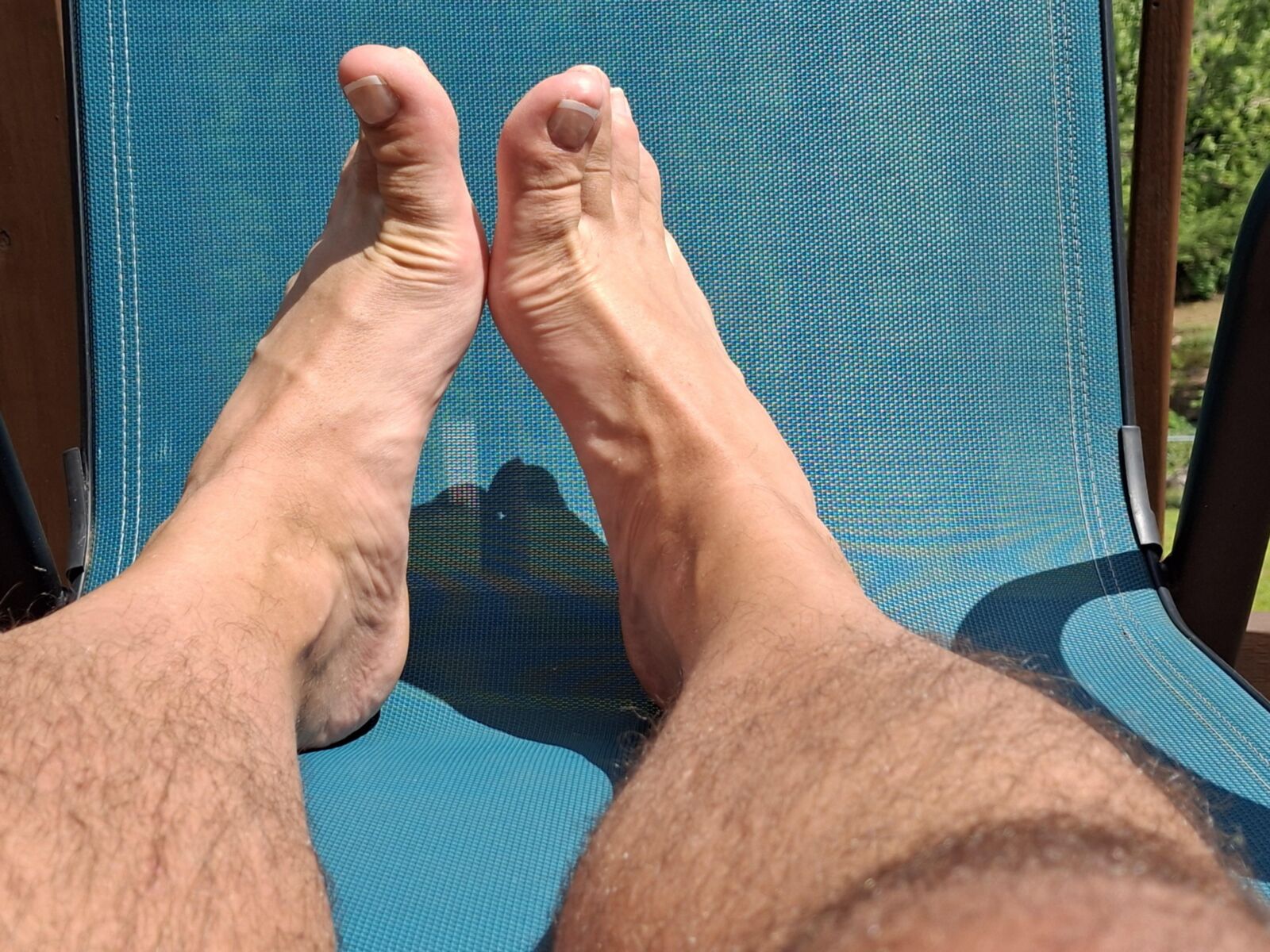 Will you be the first to suck my toes