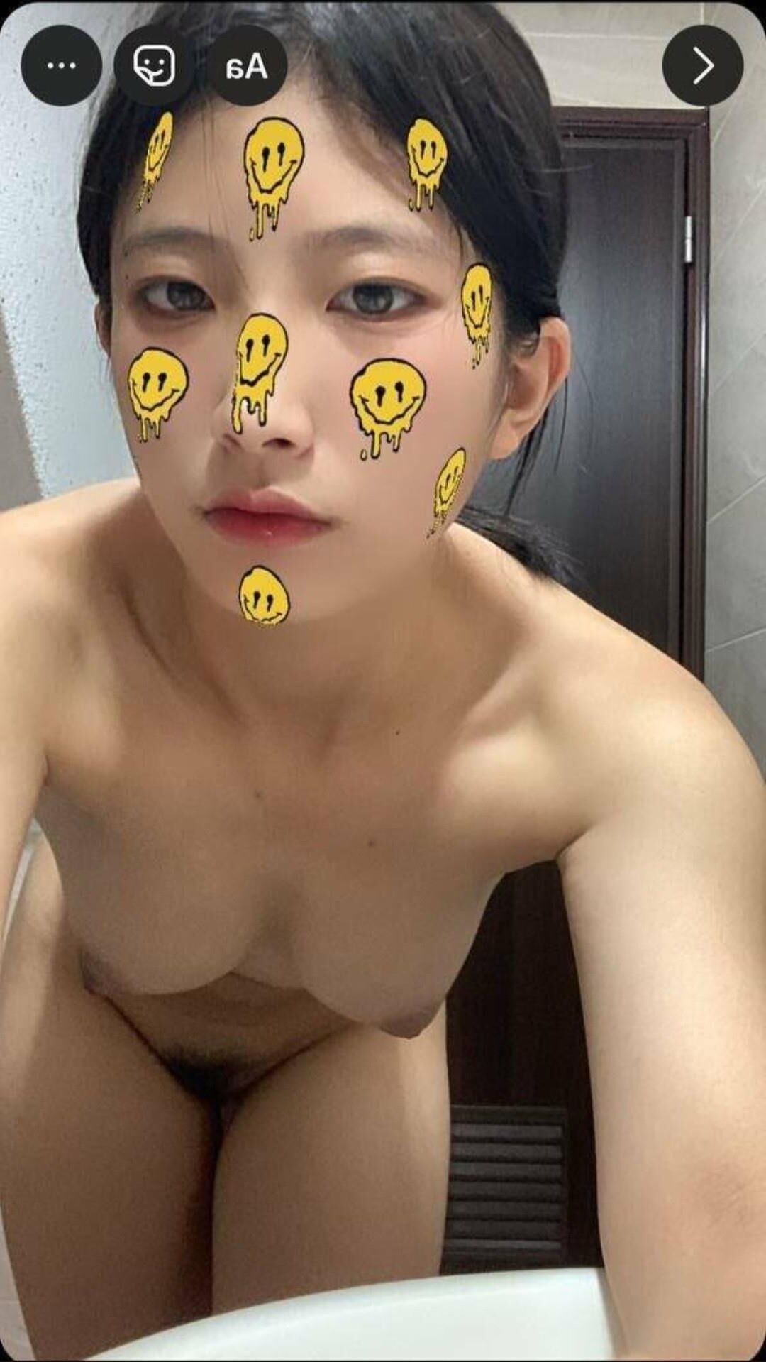 Hot Flexible Chinese Whore