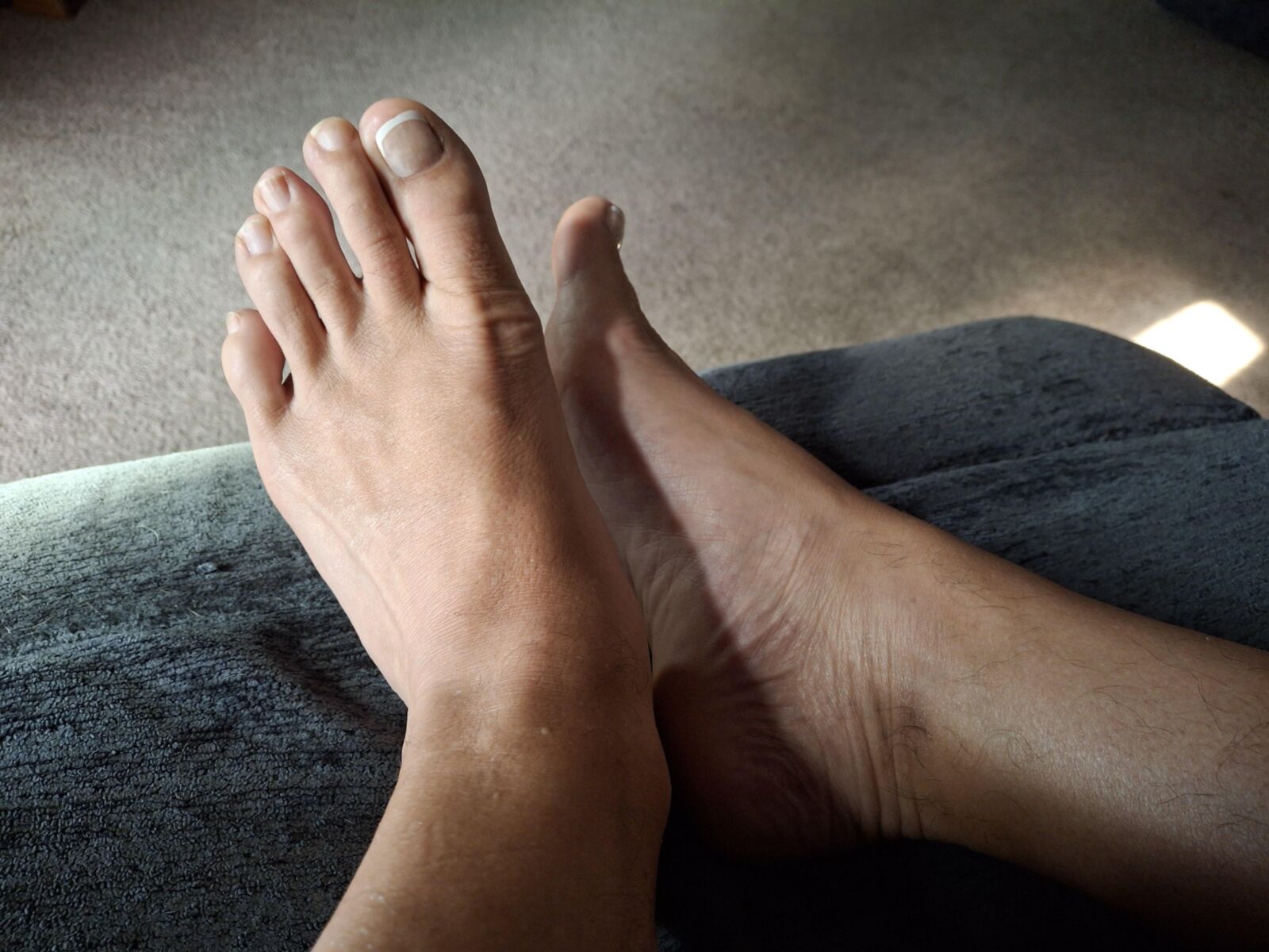 Will you be the first to suck my toes