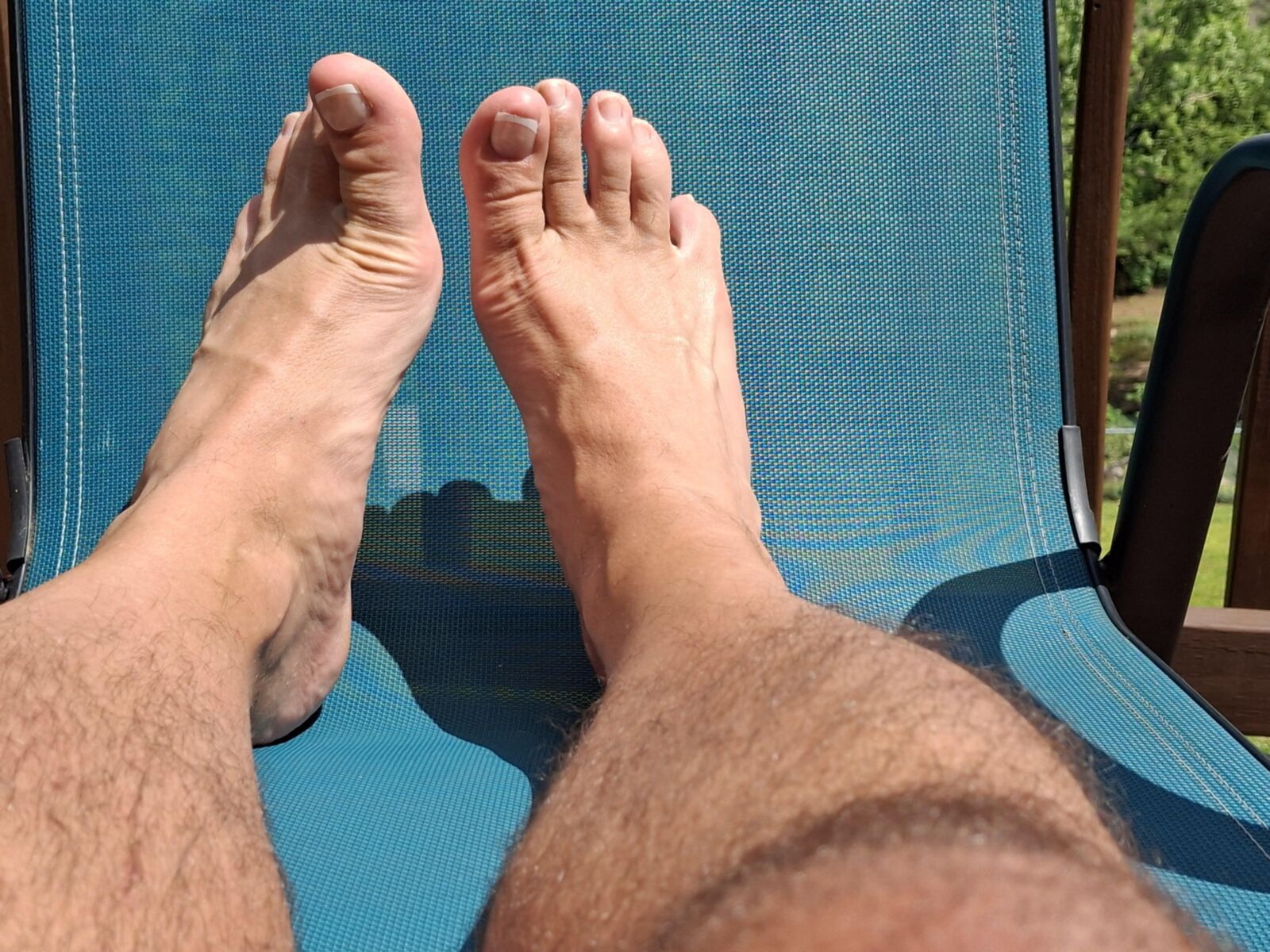 Will you be the first to suck my toes