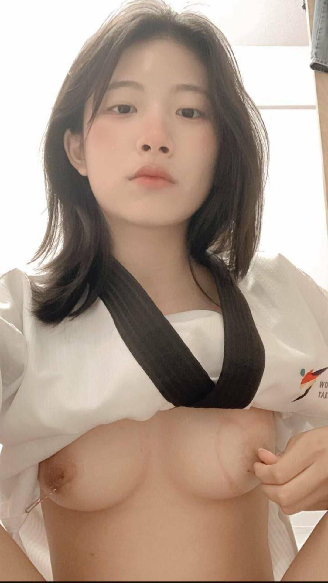 Hot Flexible Chinese Whore