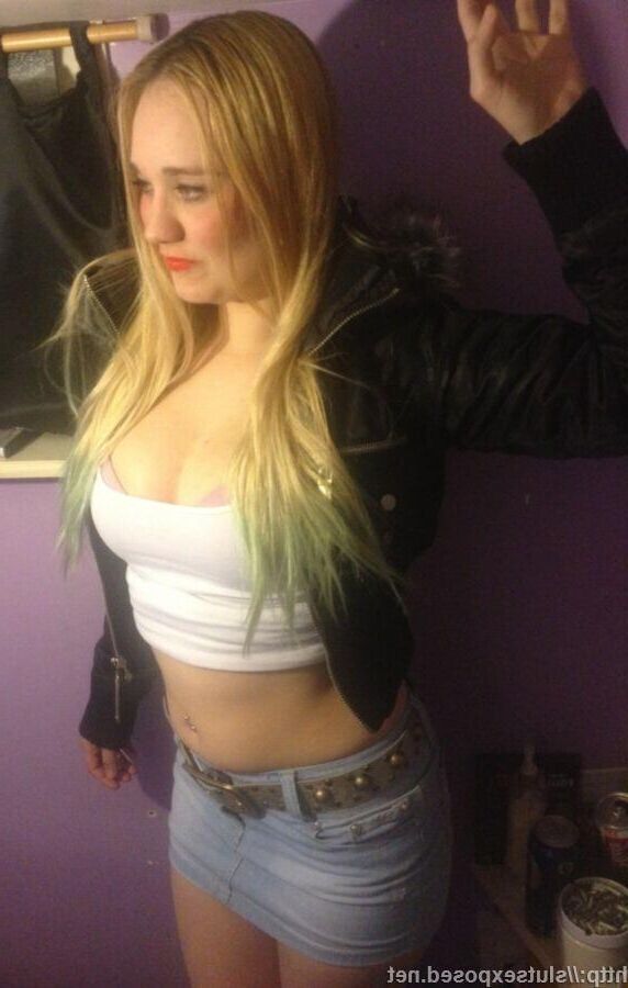 English Chav Bekki with Perfect Boobs