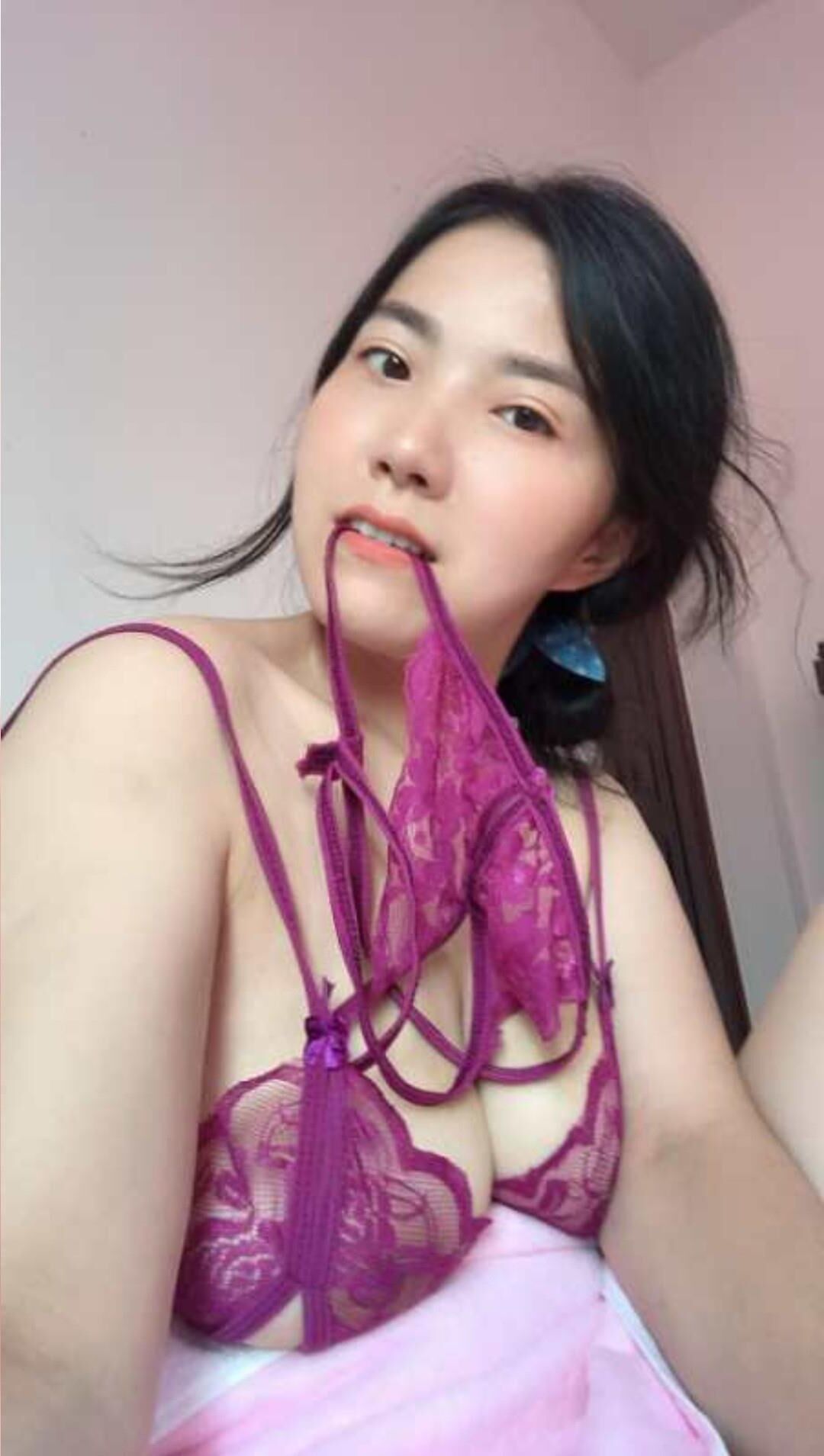 Sexy Chinese Slut Wife