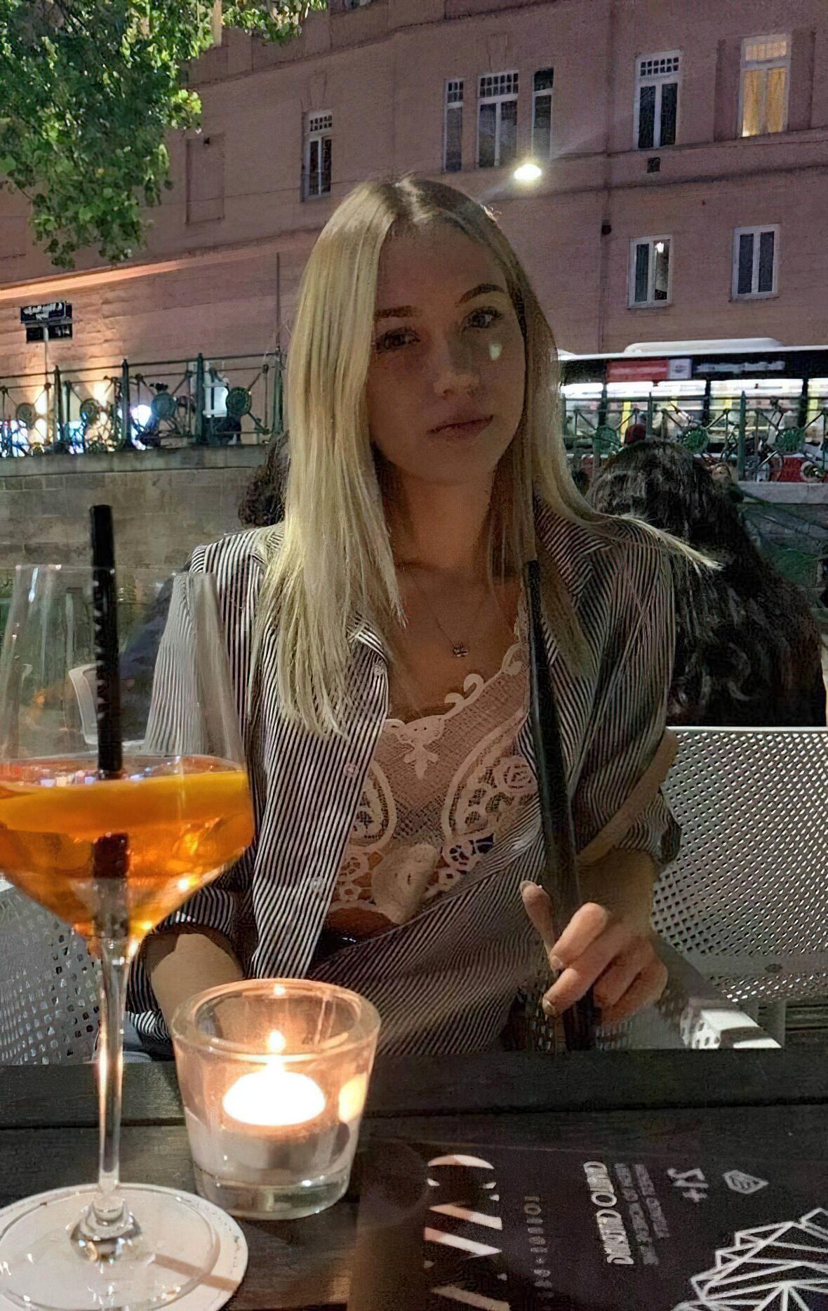 Je Crois Qu'on Tiens la Une Parfaite PETITE PUTE