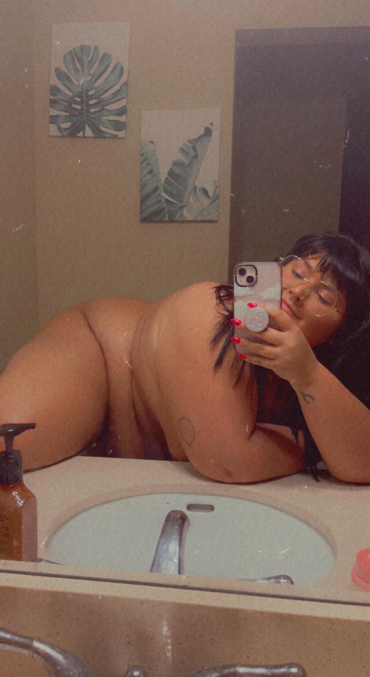 Muy bonita morena bbw