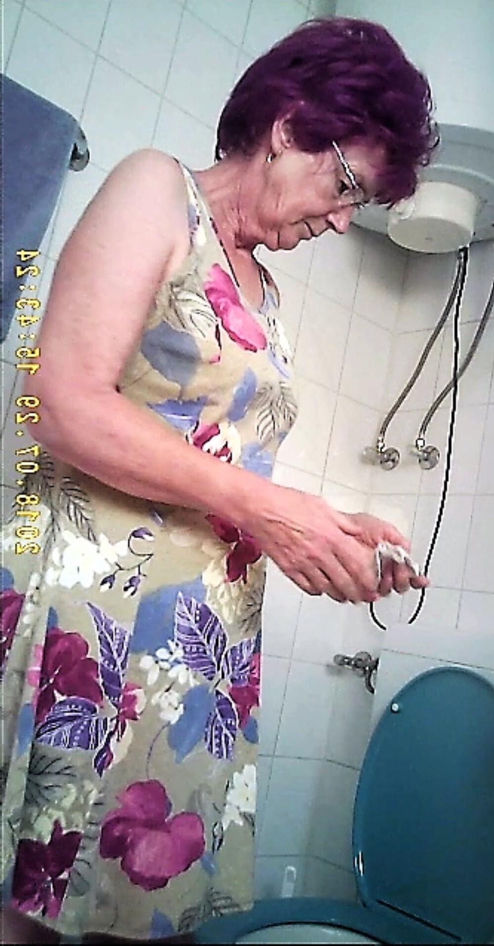 abuela voyeur