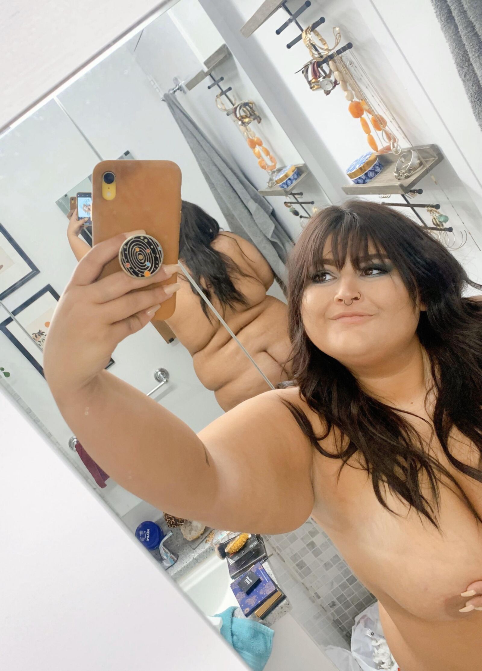 Muy bonita morena bbw