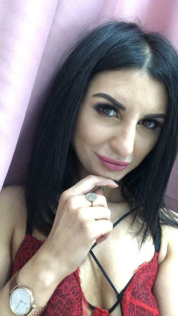 yo Hot MILF