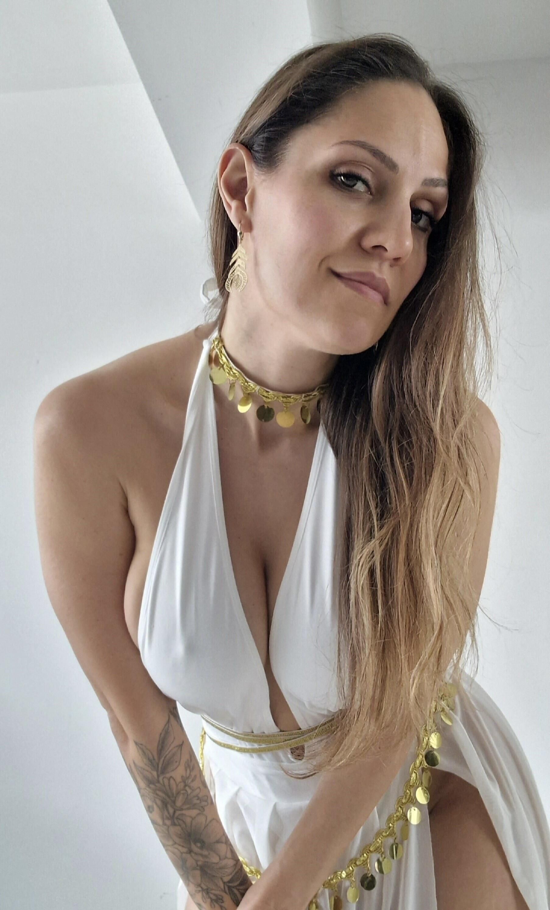 Tall Milf