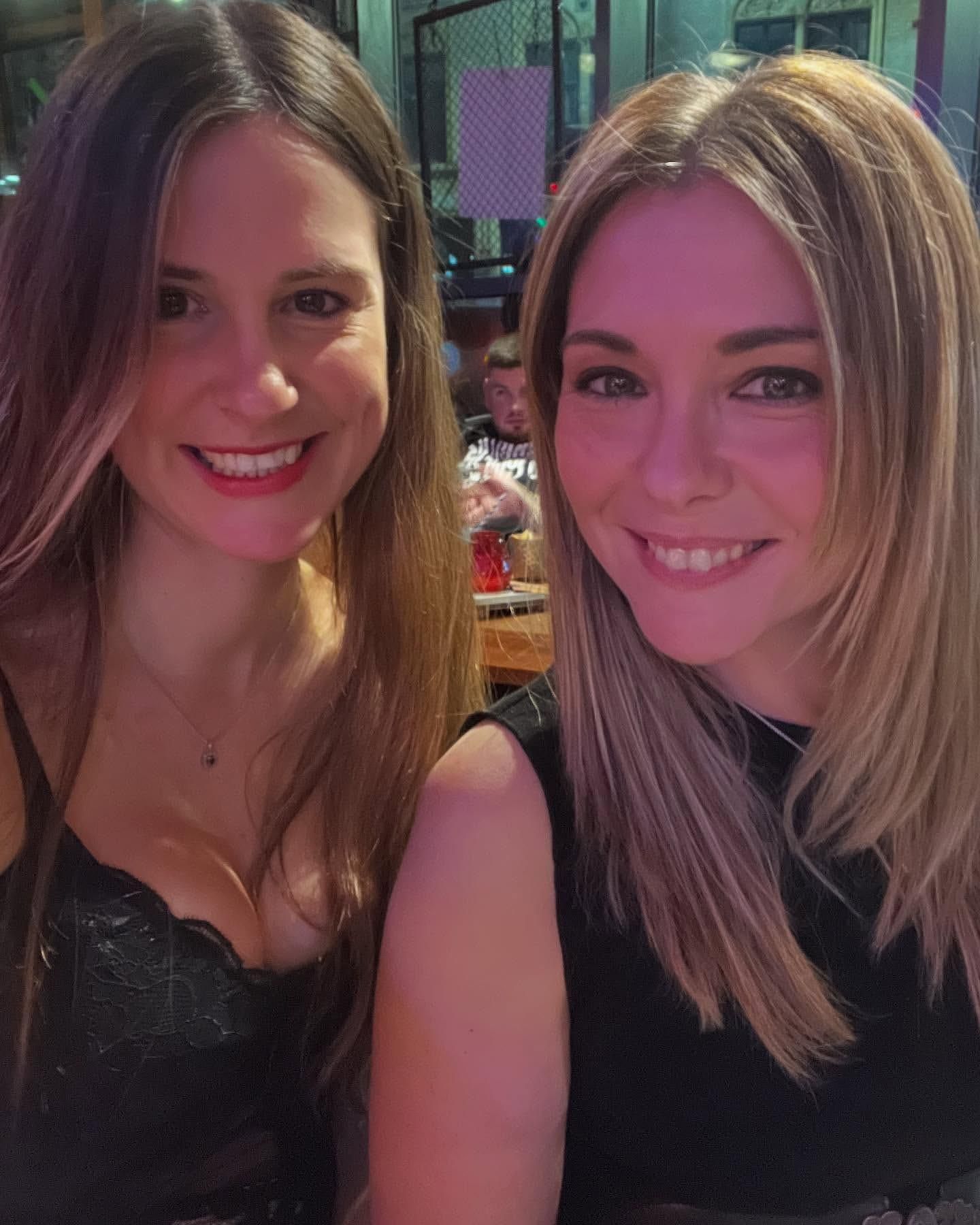Sexy young UK MILF Molly deserves attention
