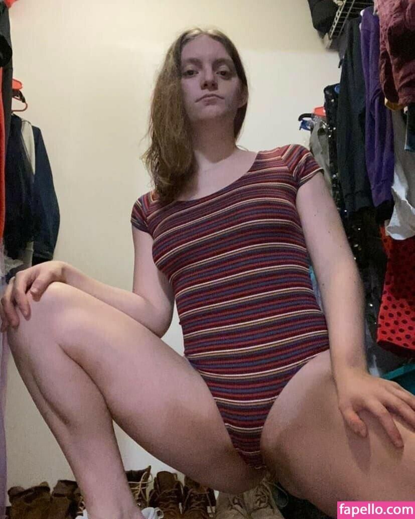 Sassylemonberry Hottest