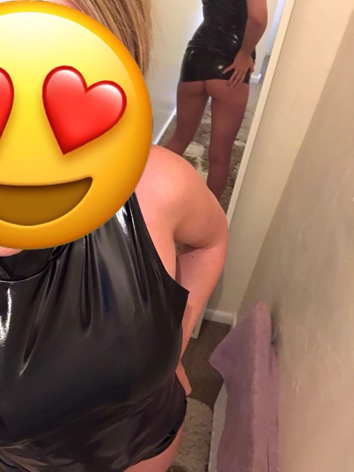 UK wife dressed to impress in shiny and lingerie