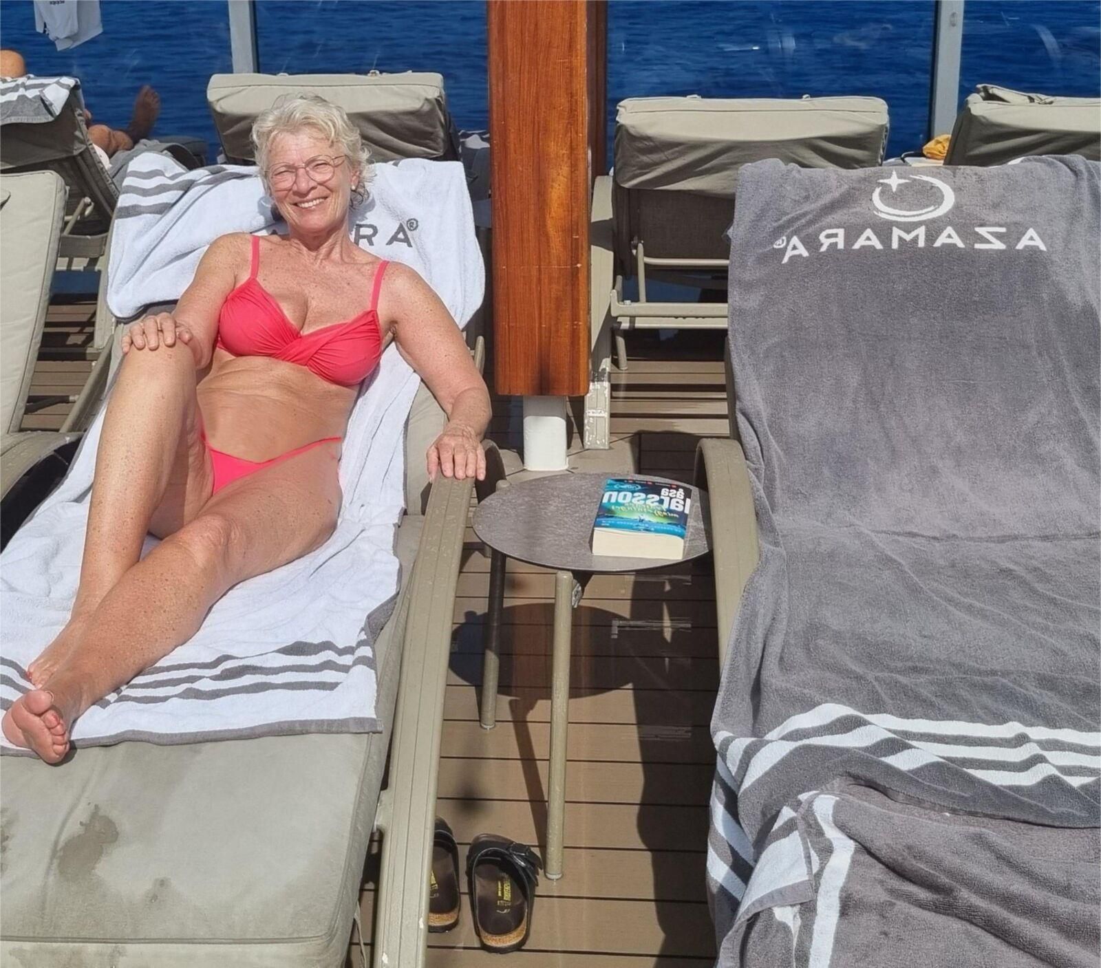 Lovely norwegian granny Justine