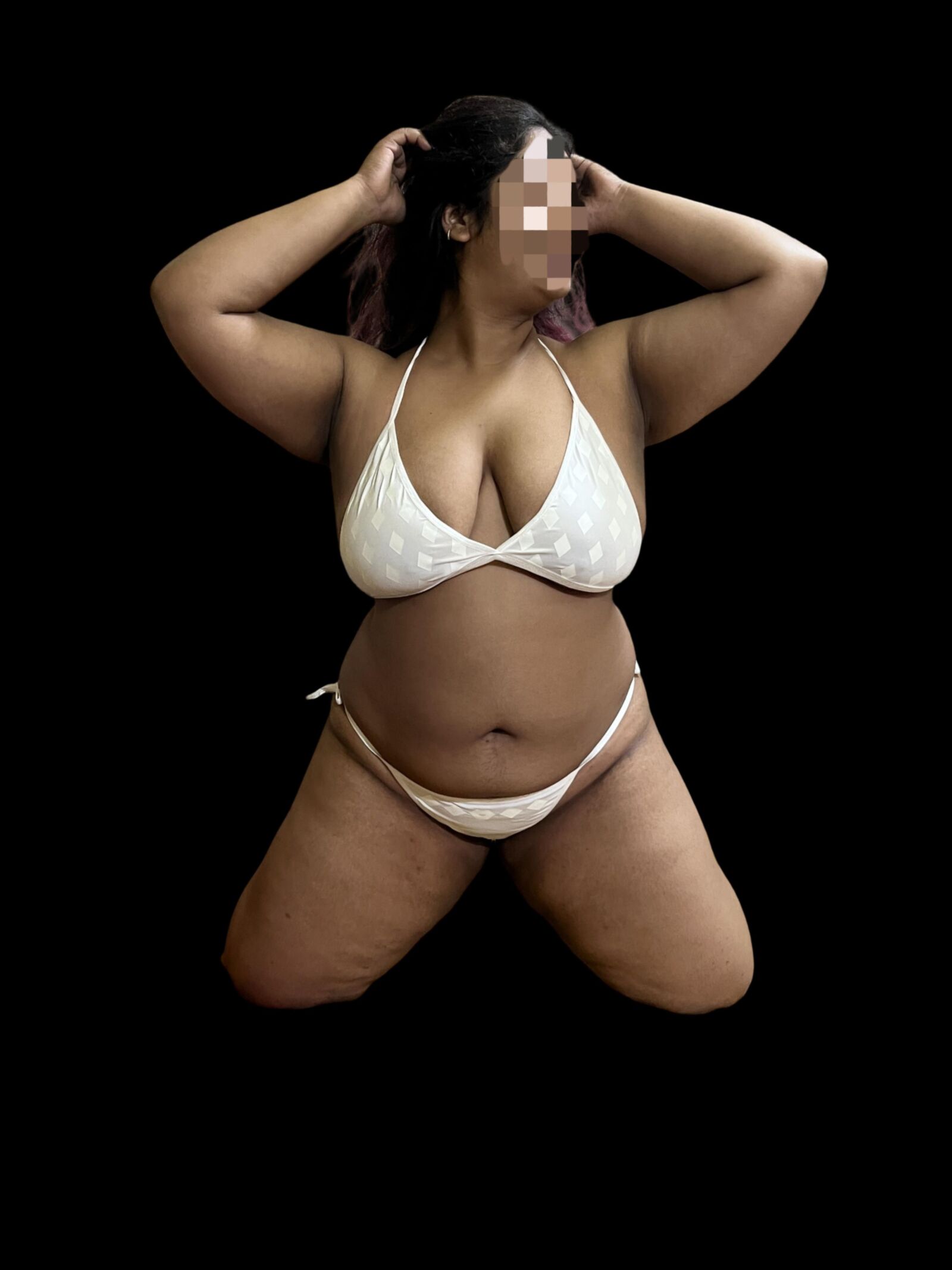 Chubby Indian Wife in her favourite bikini