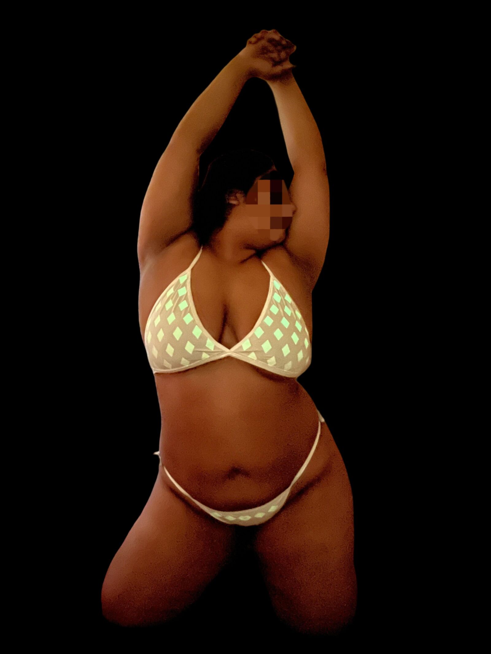 Chubby Indian Wife in her favourite bikini