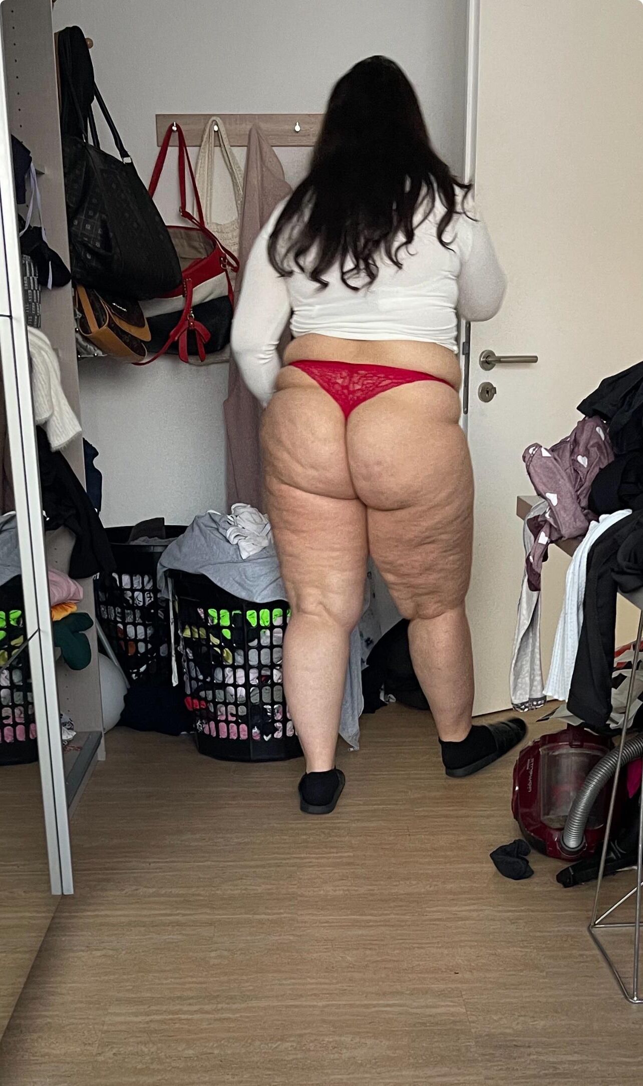 Amateur bbw slut with fat ass