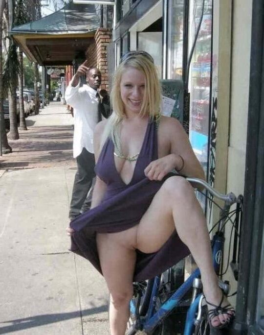 Open Legs Commando Footrest Right Foot