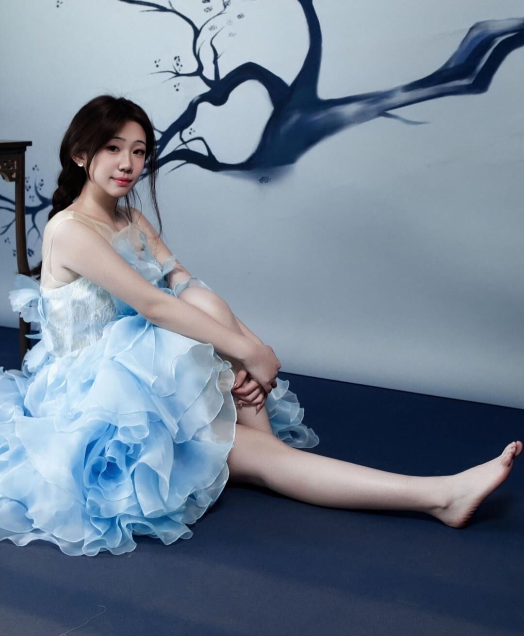 Stunning Chinese Cutie Undress