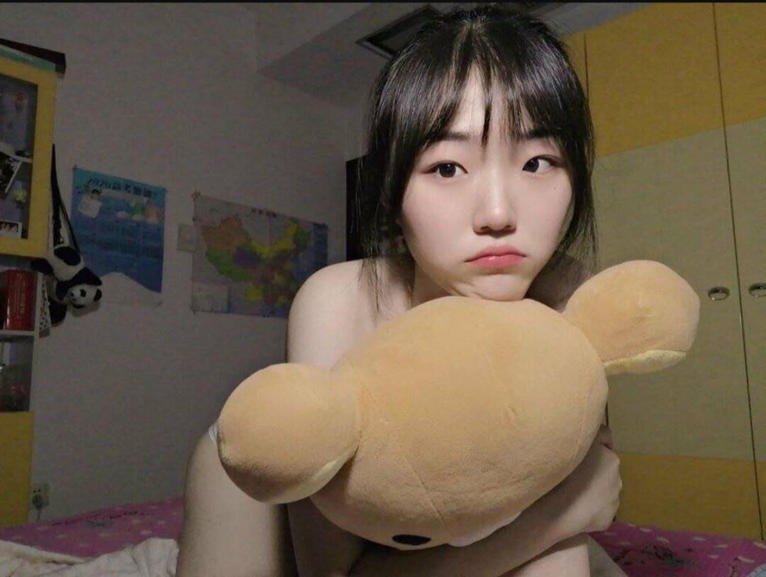 Cute Chinese Dorm Slut