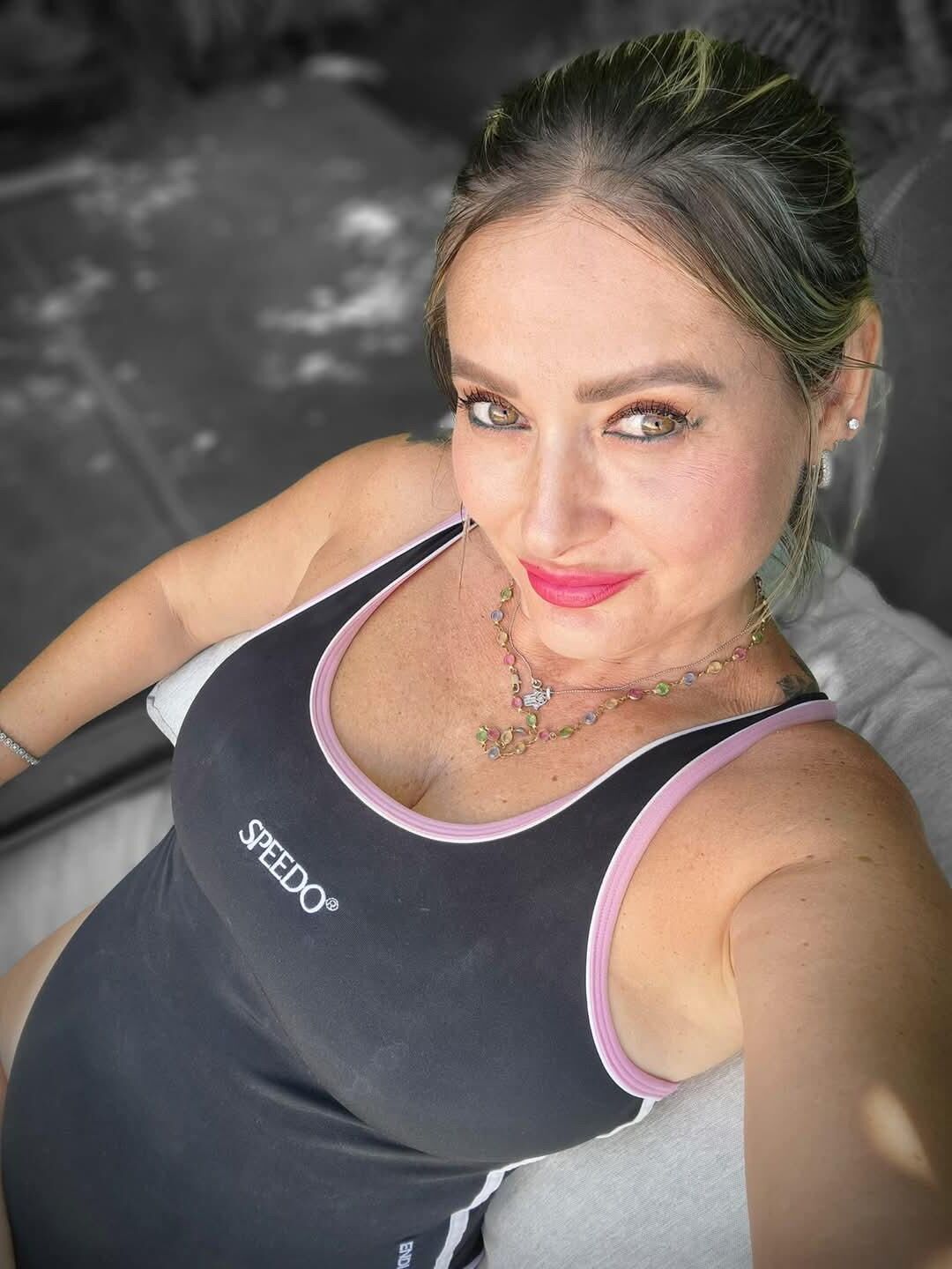 Yo MILF From ISRAEL LIORA Showing Her Bikini Collection
