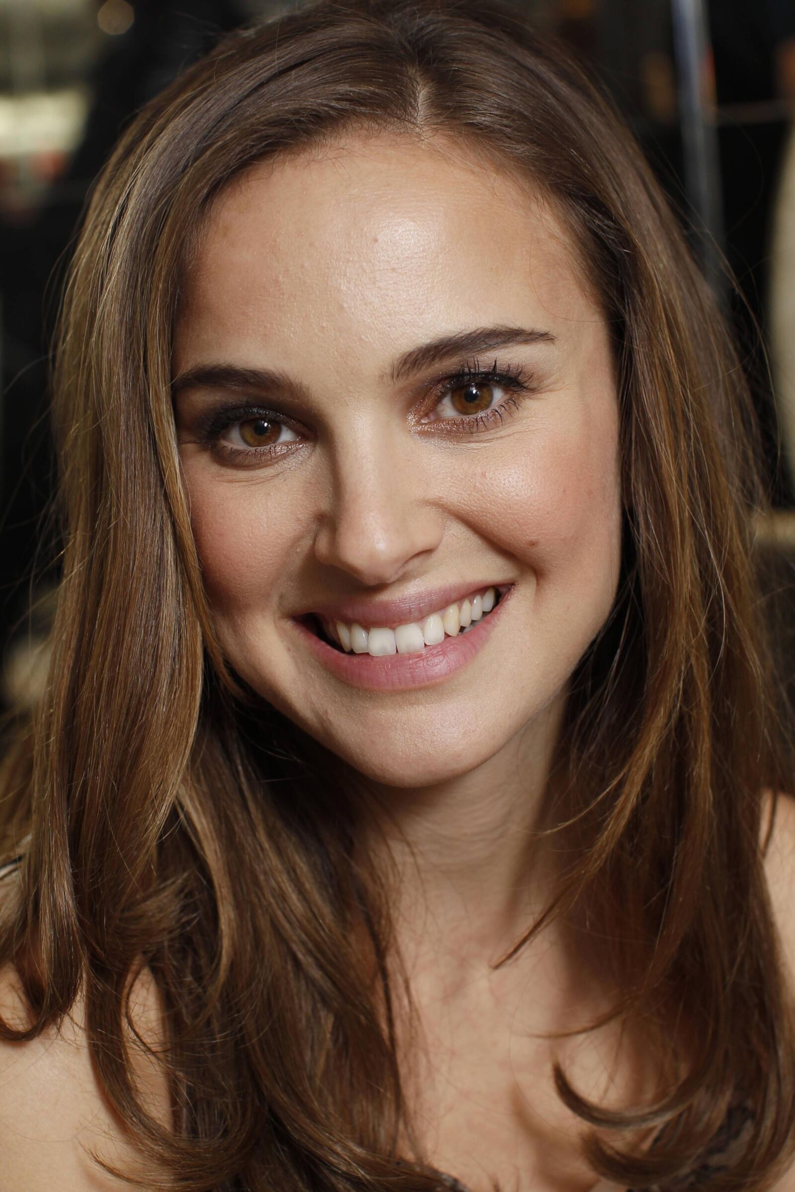 NATALIE PORTMAN TO SPUNK OVER