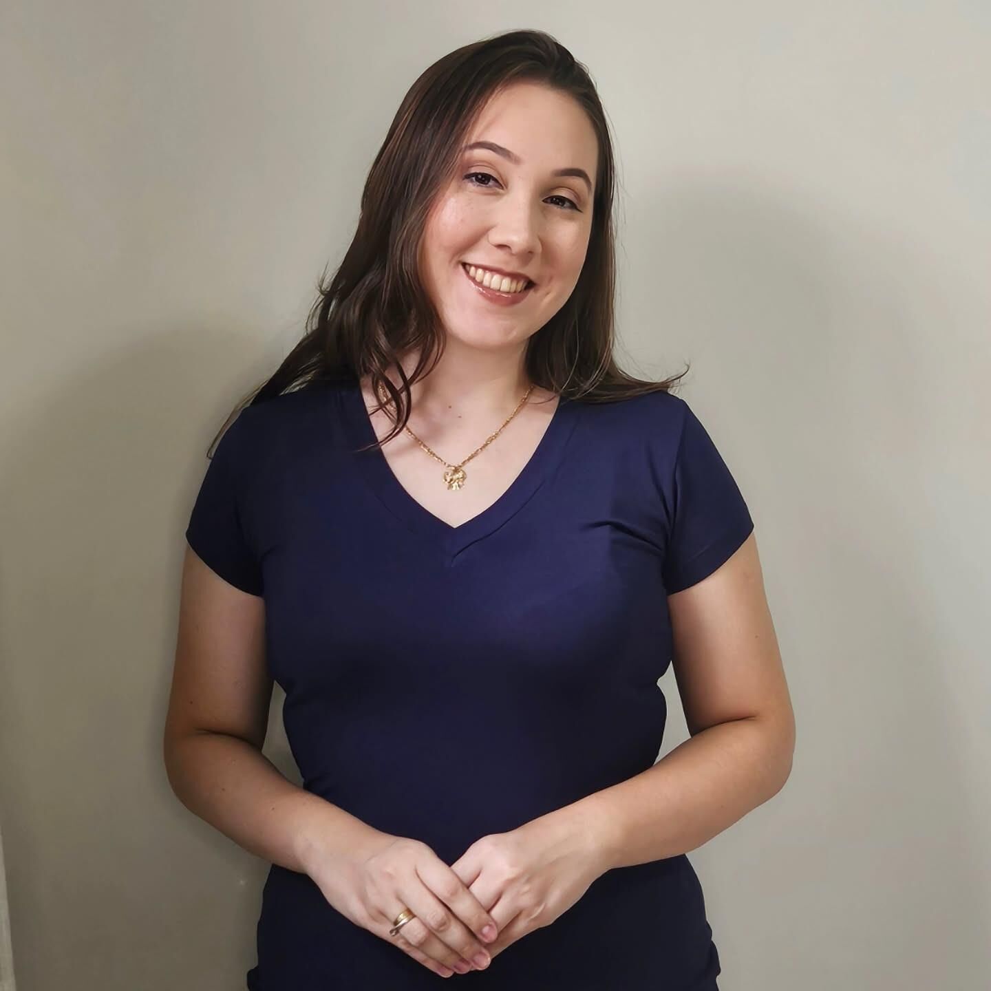 Puta blanca latina aline en exposición enviarle a su cuck y más
