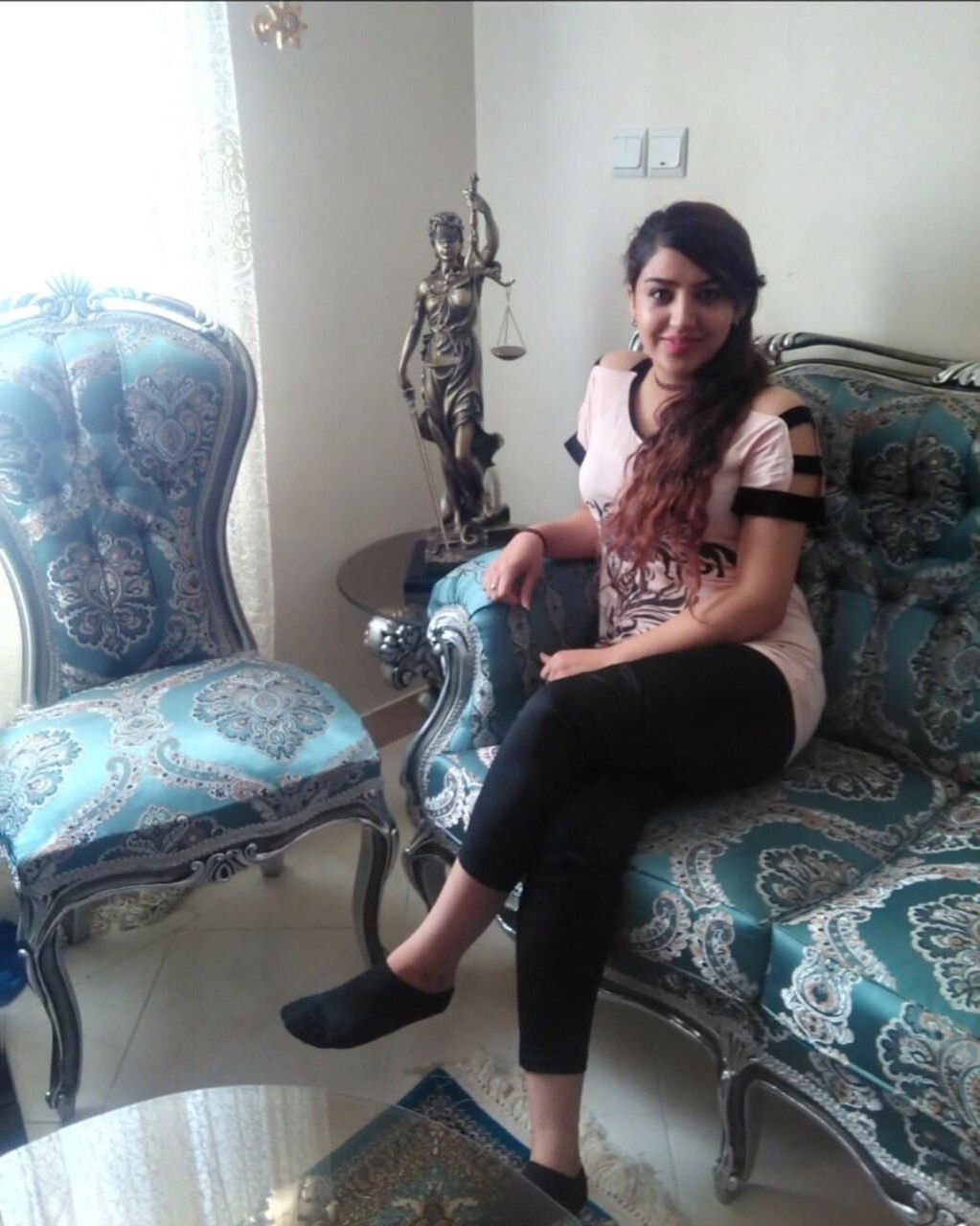 sexy iranian wife 