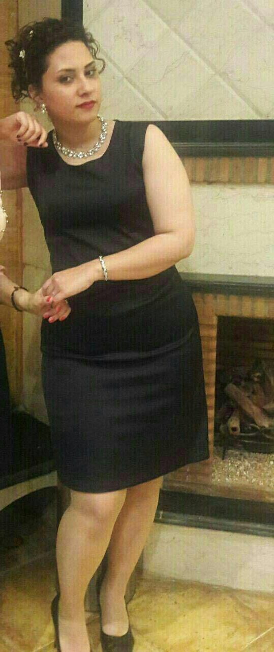 sexy iranian wife 
