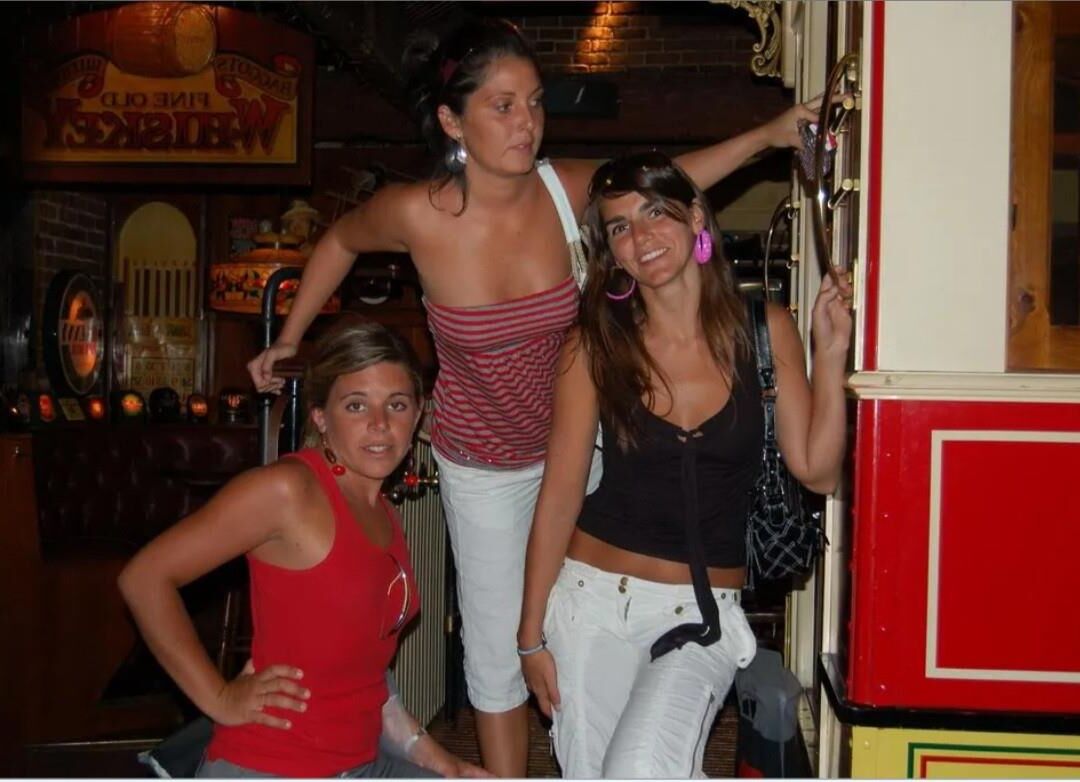 Amigos de puta italiana en la playa