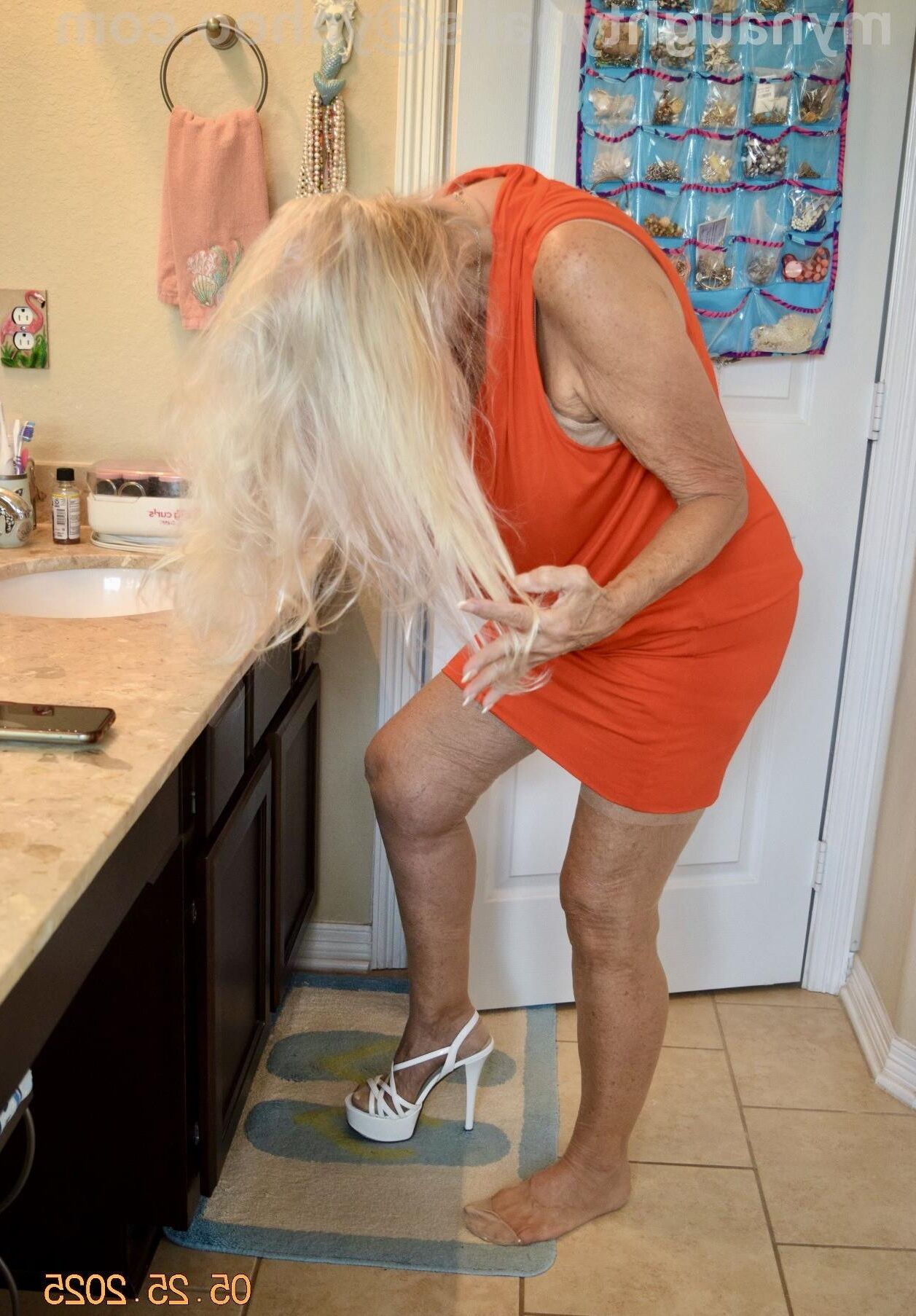 Granny le gusta burlarse de ti