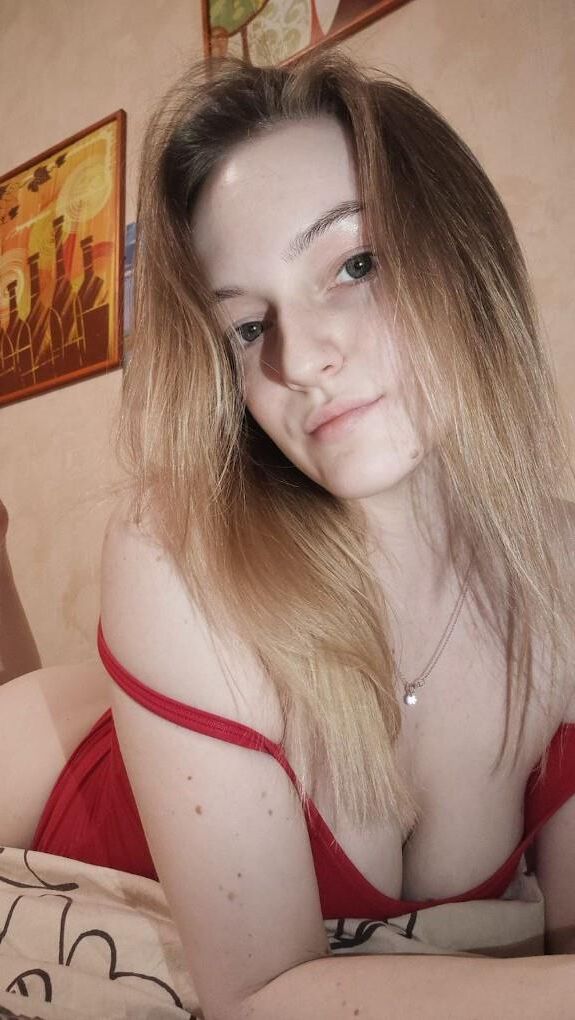 Amateur Slut Wanna Be Porn Star