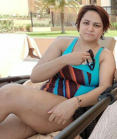 sexy iranian wife 