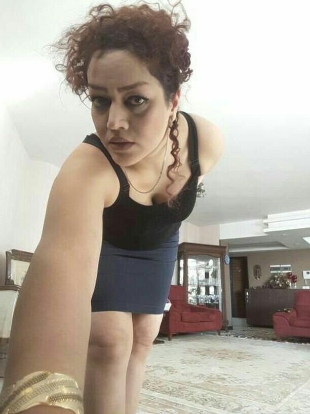 sexy iranian wife 