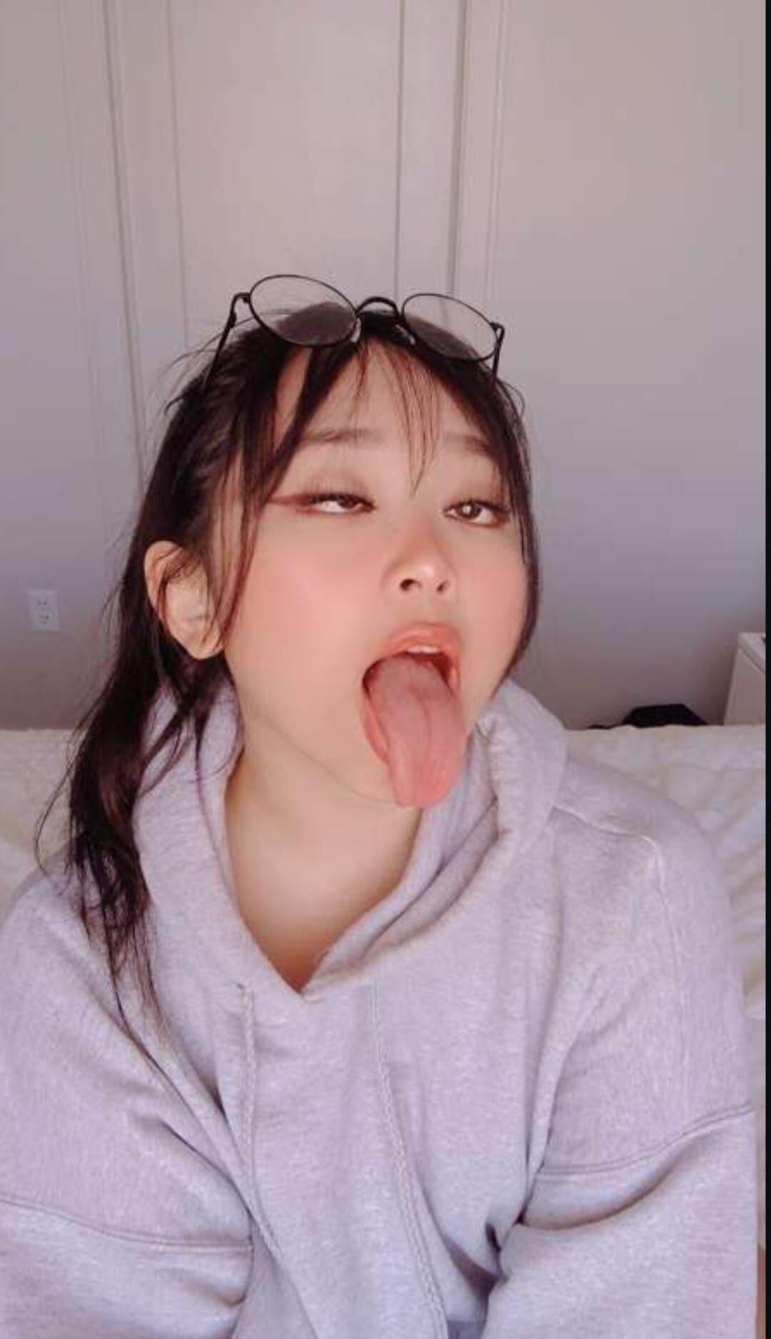 Juguete de joder coreano gordito