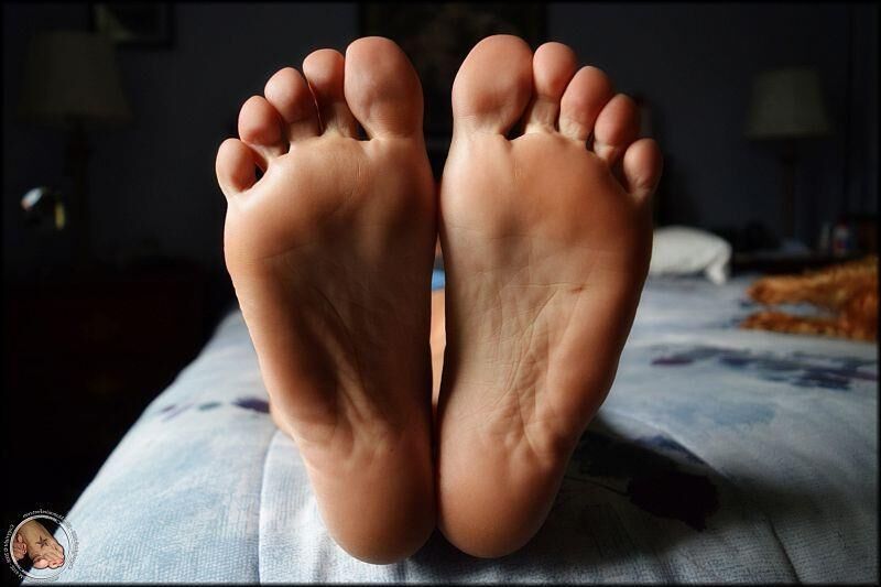  Legs, Feet, and Toe