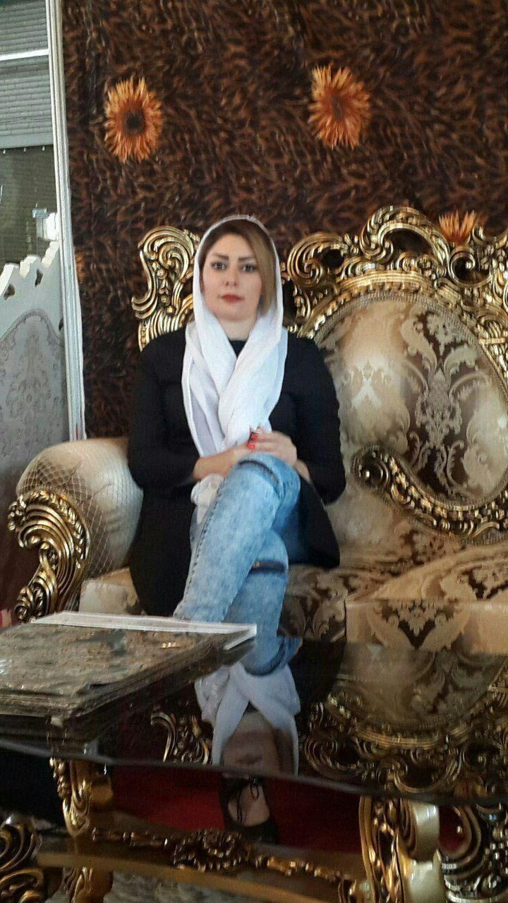 sexy iranian wife 