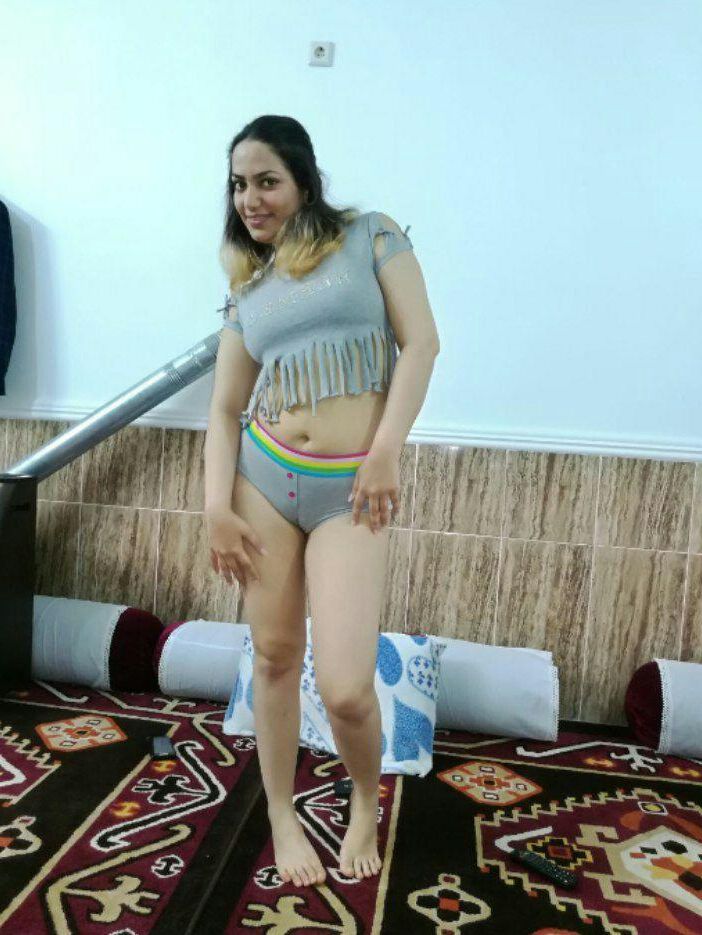 sexy iranian wife 