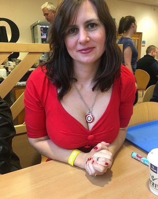 Real milf exposed