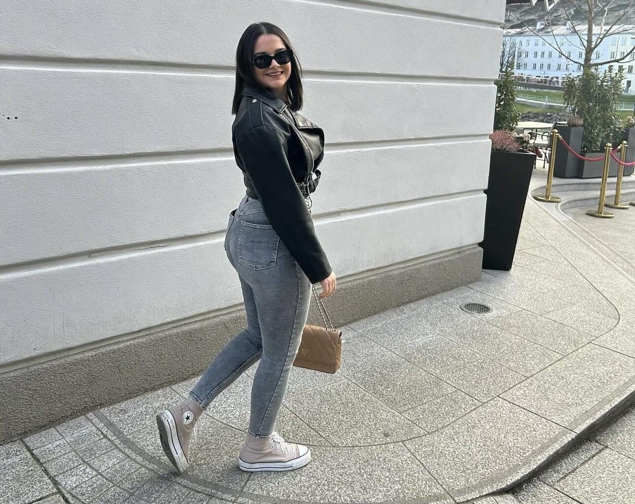 Adolescente croata puta katerina