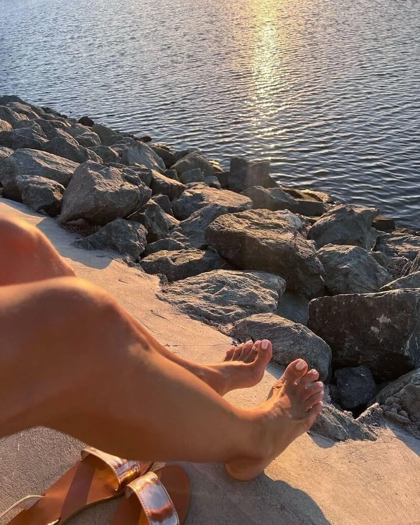  Legs, Feet, and Toes